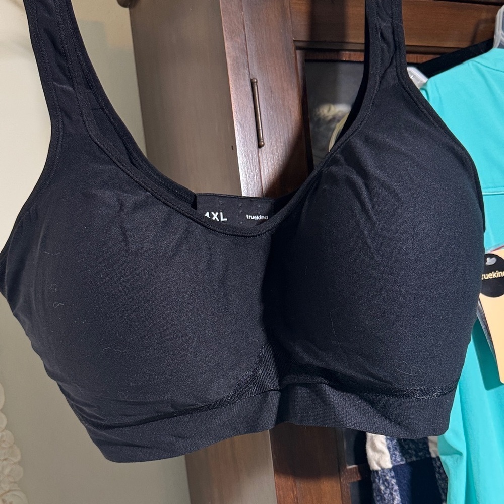 Truekind Black Bra Women 4XL with Extender